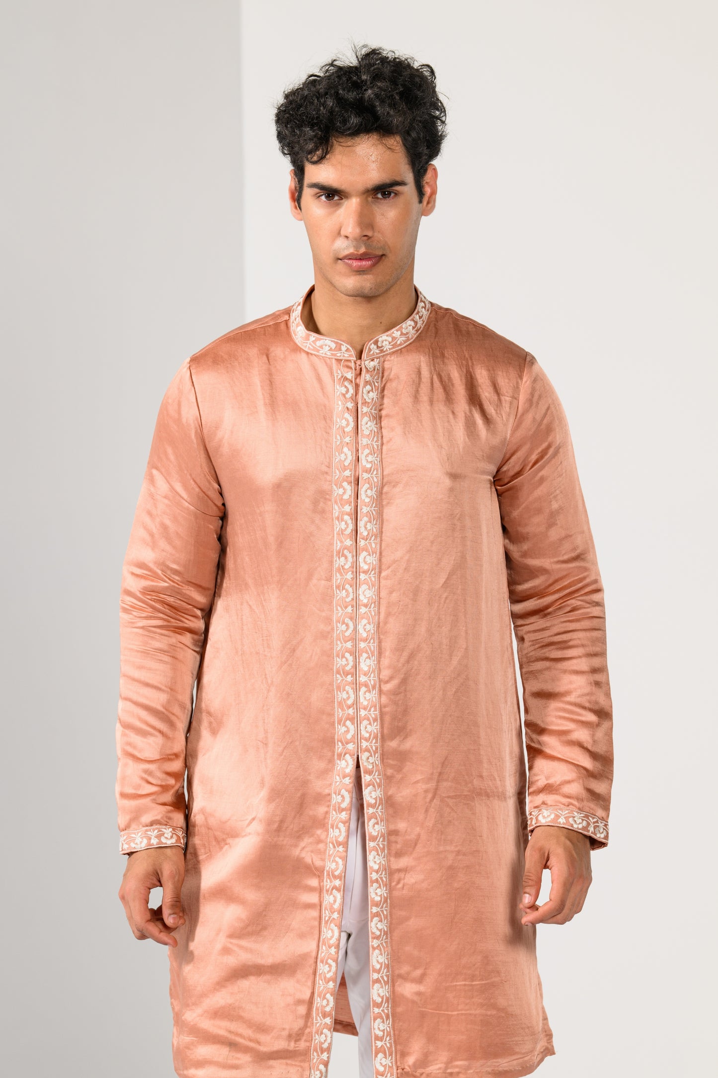 MAJESTIC WEAVES ACHKAN SET