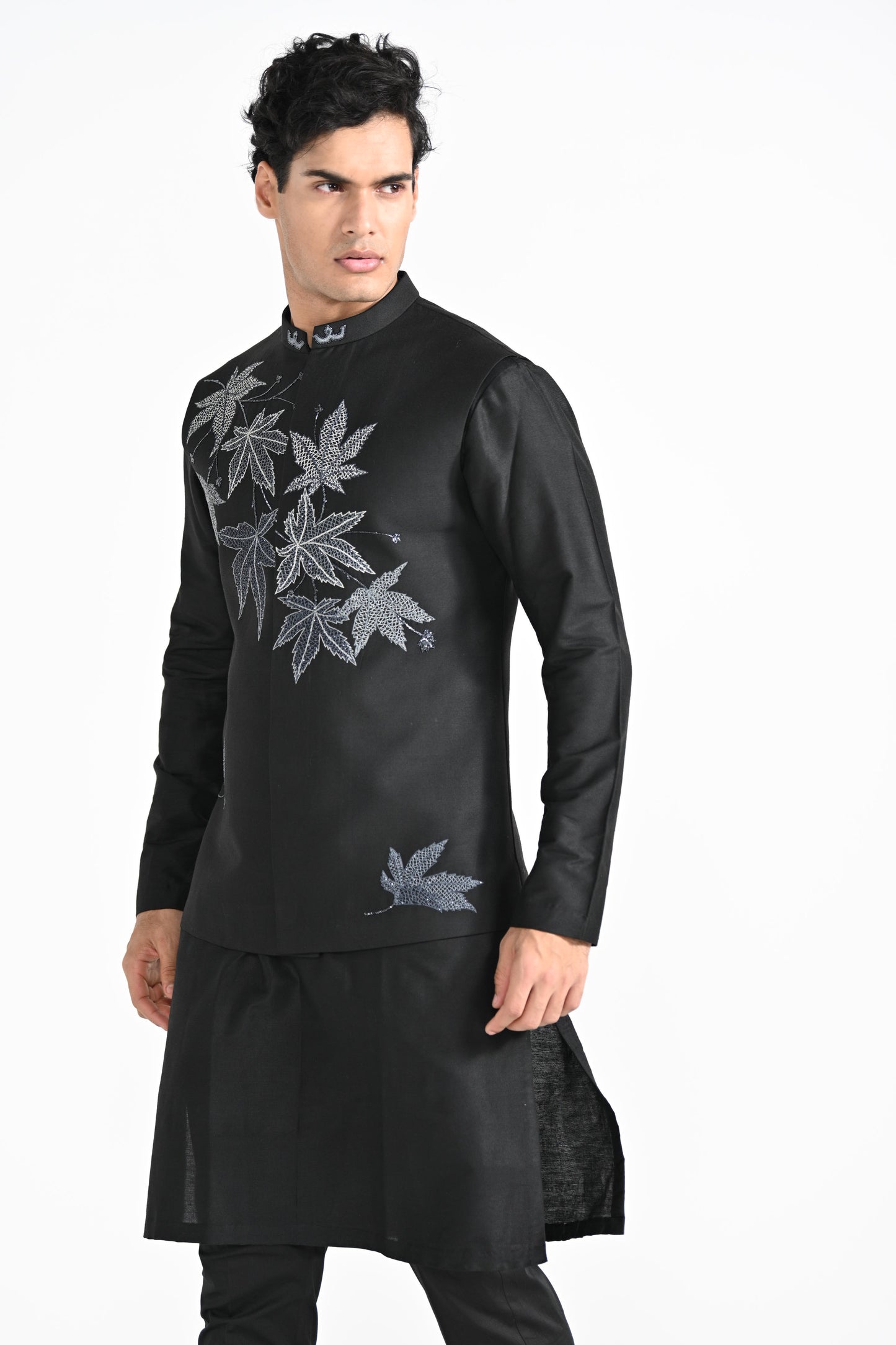 MAPLE LEAF NEHRU SET