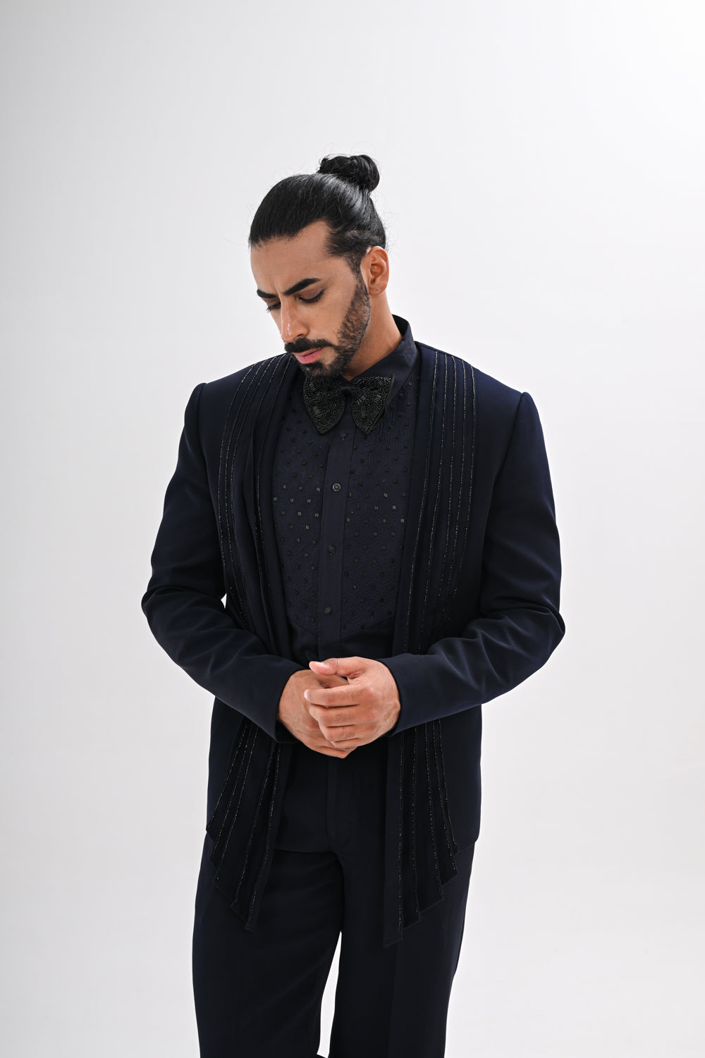 ONYX DRAPE TUXEDO