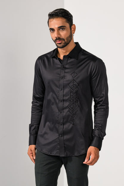 GEOMETRIC PANEL SHIRT
