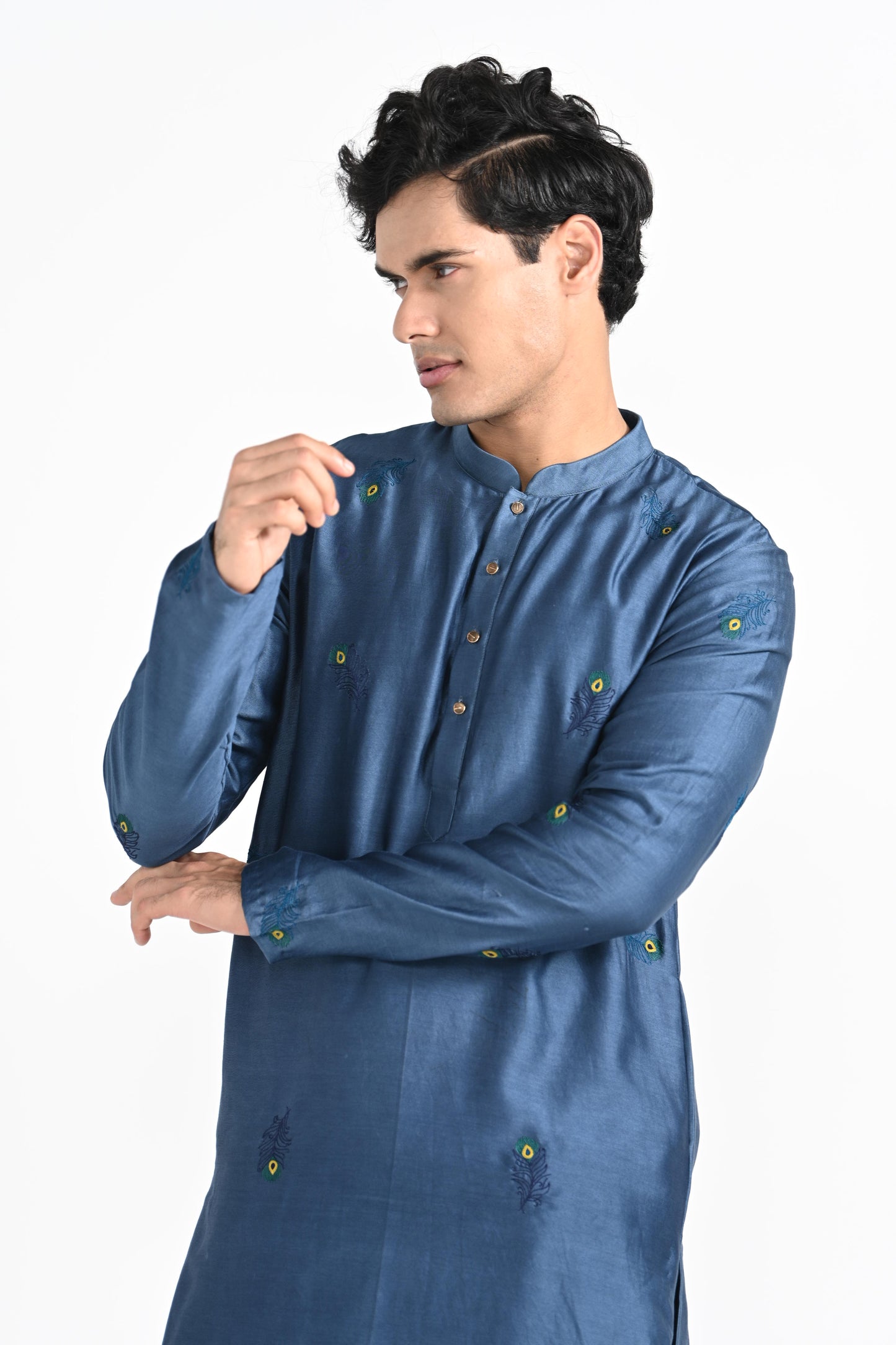 Morpankh Kurta Set