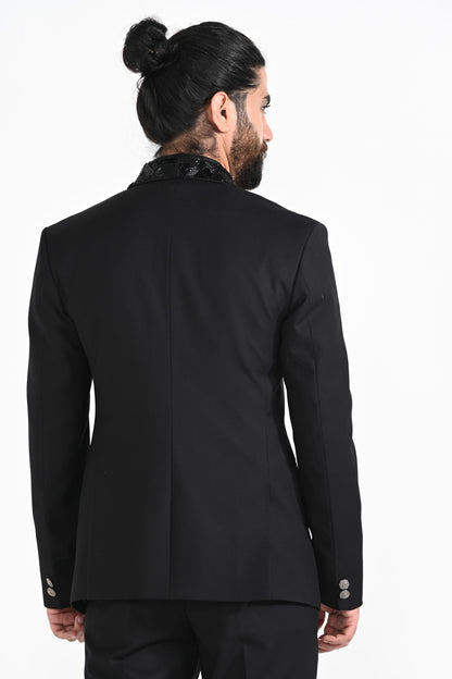 BLACK ASSYMETRICAL PANEL TUXEDO SET