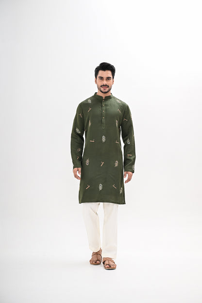 MOR PANKH & BANSURI KURTA