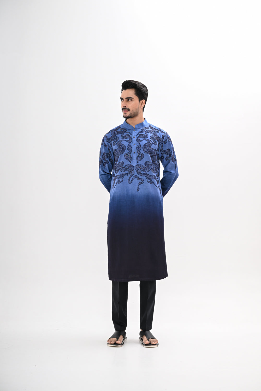 AQUIRA KURTA