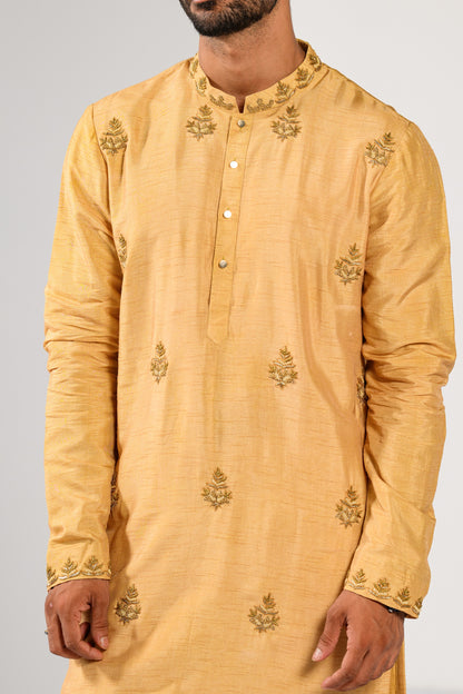 GOLDEN BUTTA KURTA SET