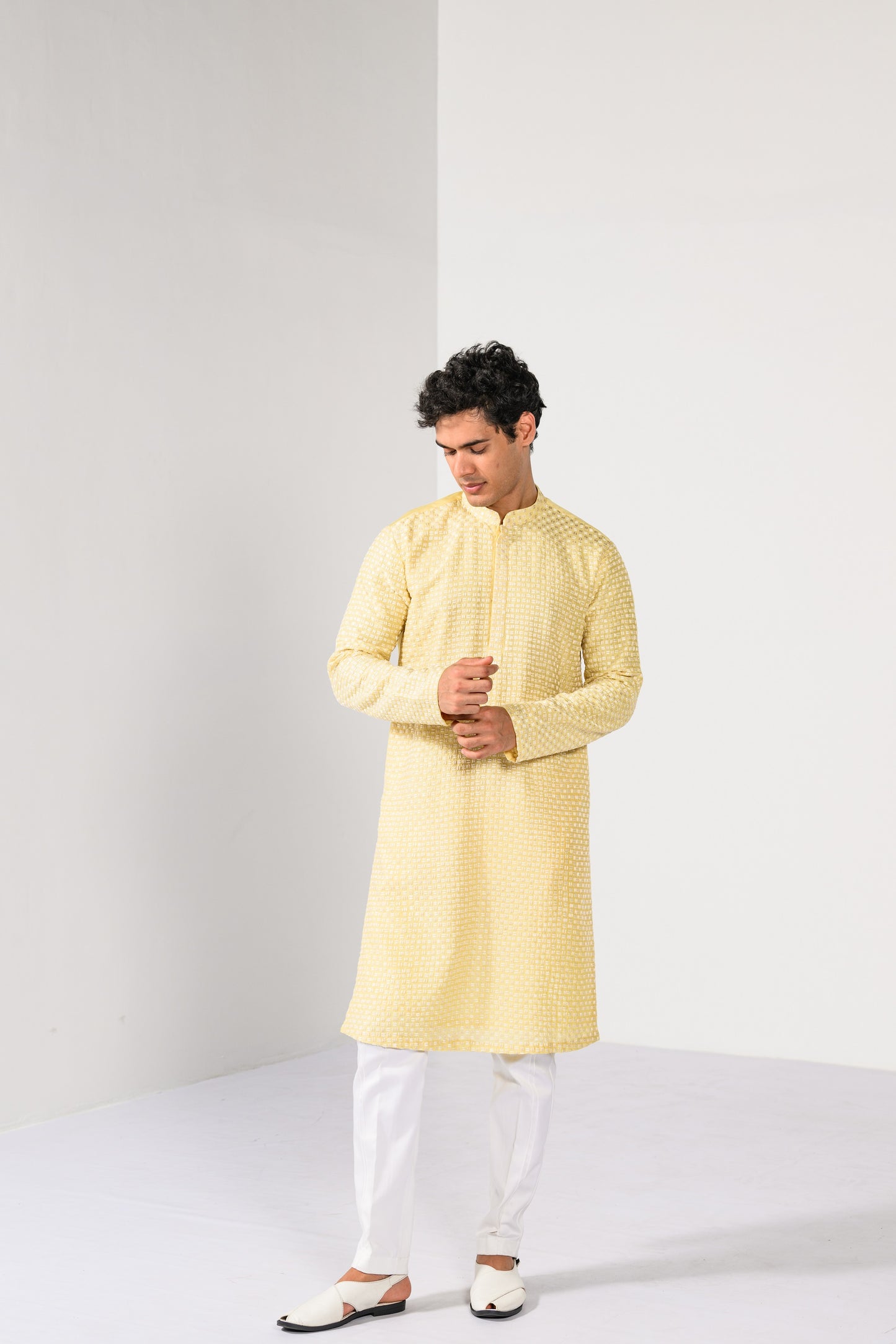 GOLDEN DAWN KURTA SET