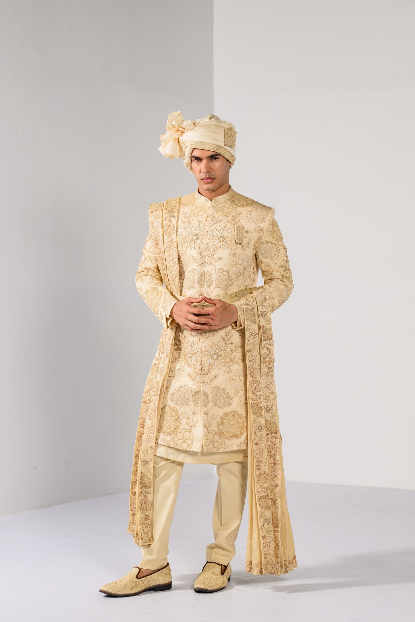 ROSY SPLENDOR SHERWANI SET