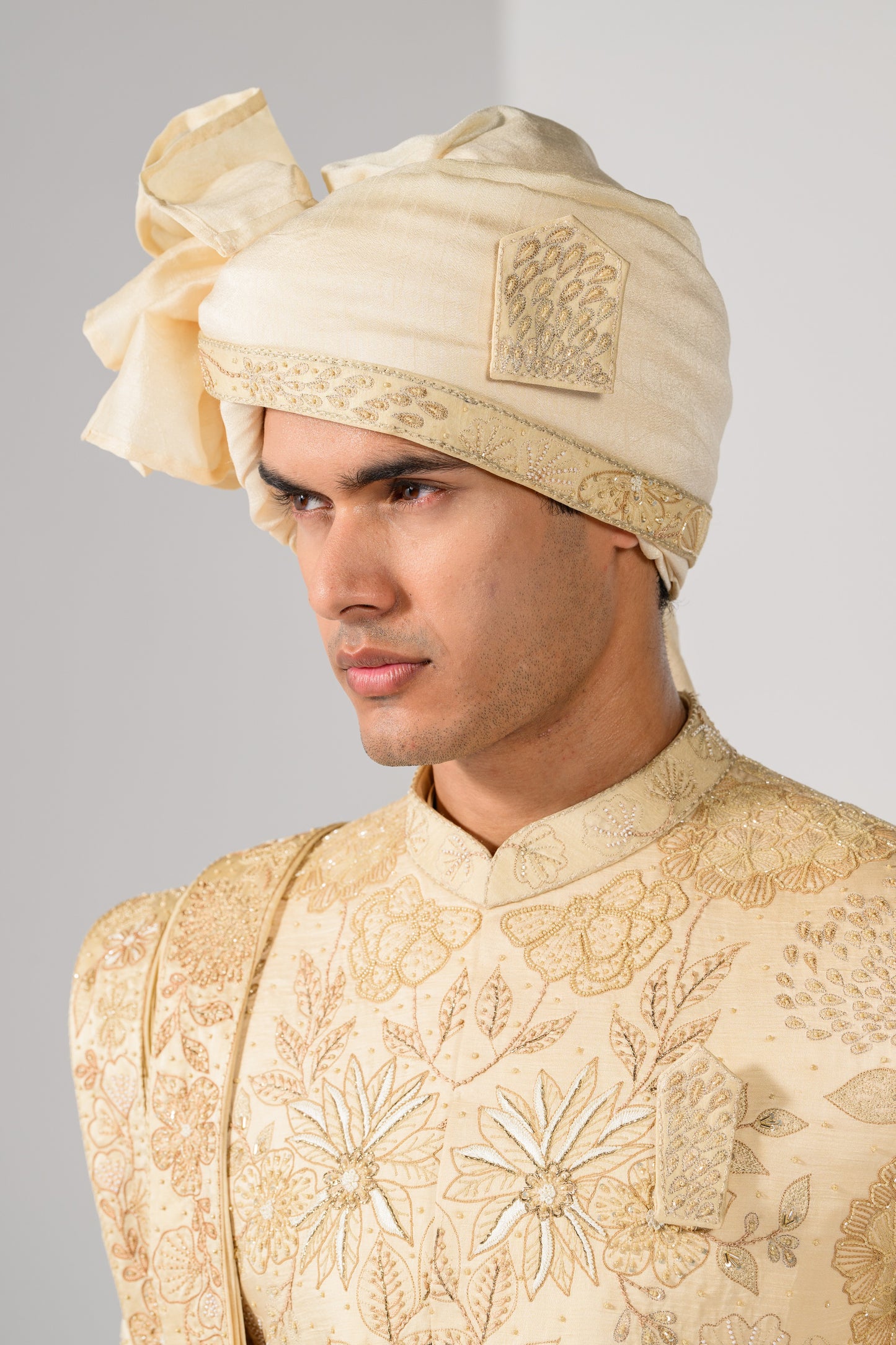 ROSY SPLENDOR SHERWANI SET