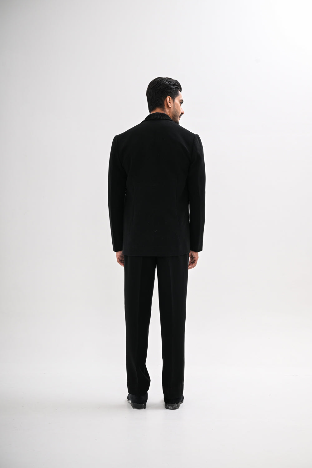 OPEN BUMBLEBEE TUXEDO SET