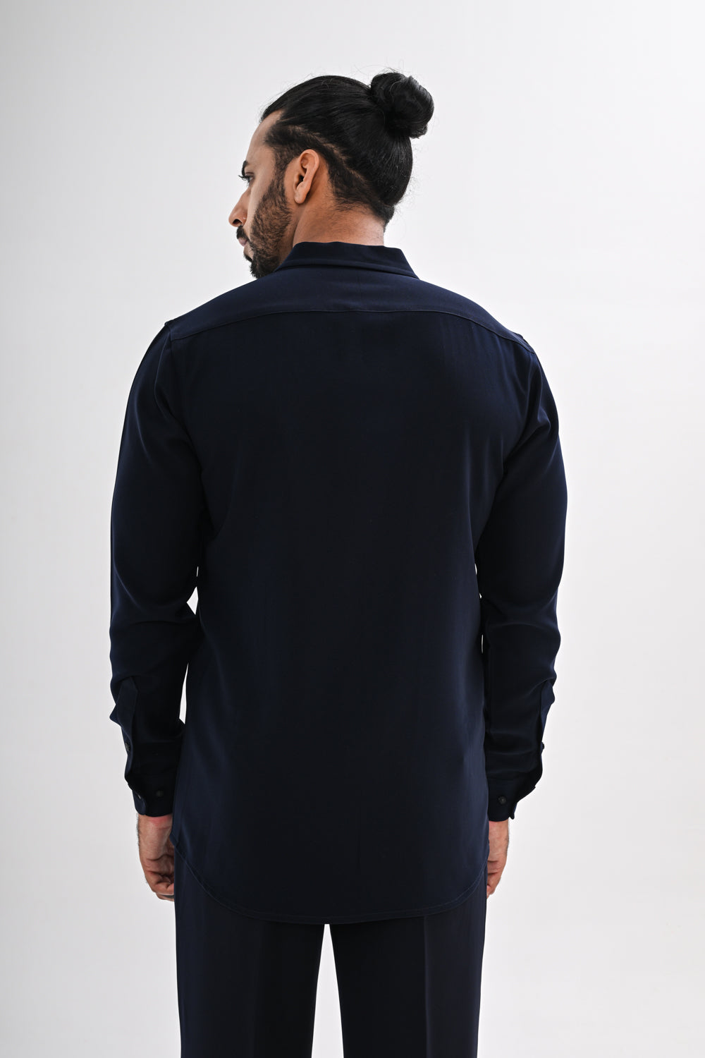LINEAR FLOW SHIRT