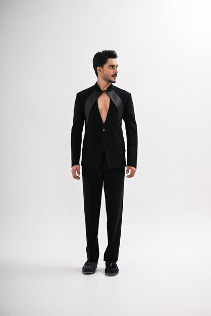 REGALIS TUXEDO