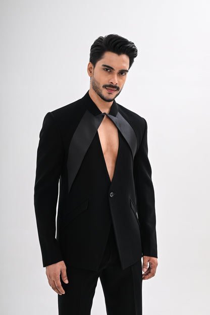 REGALIS TUXEDO