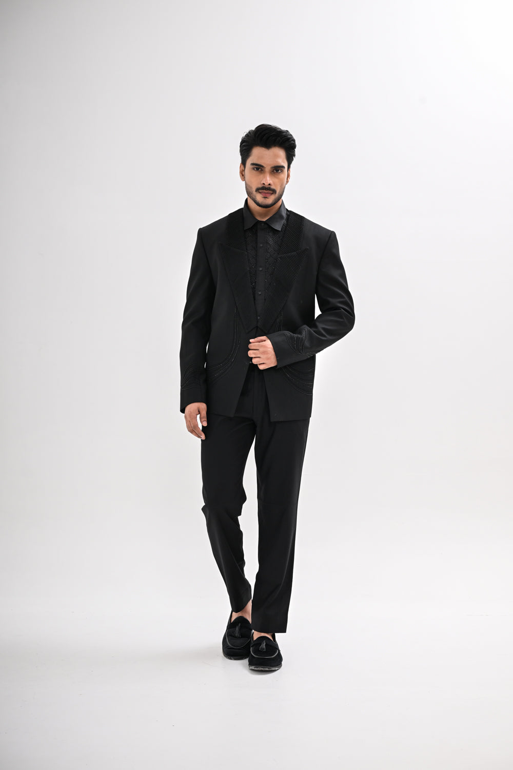 BLACK PINTUCKS TUXEDO SET