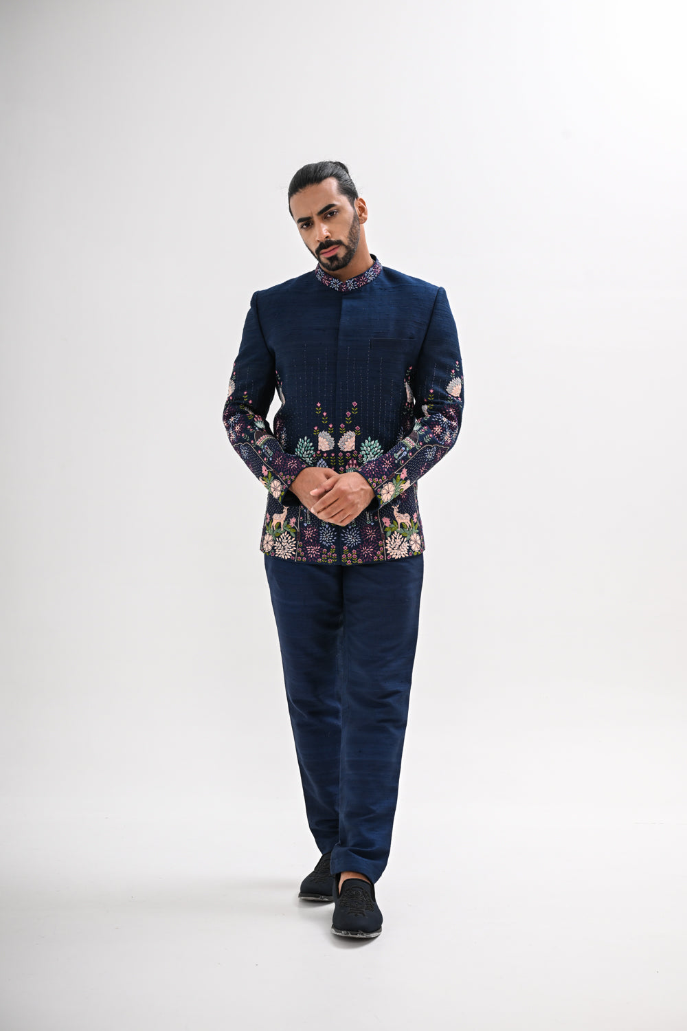 INDRAVAN BANDHGALA SET