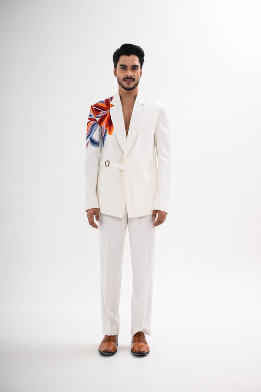 REGALIS TUXEDO