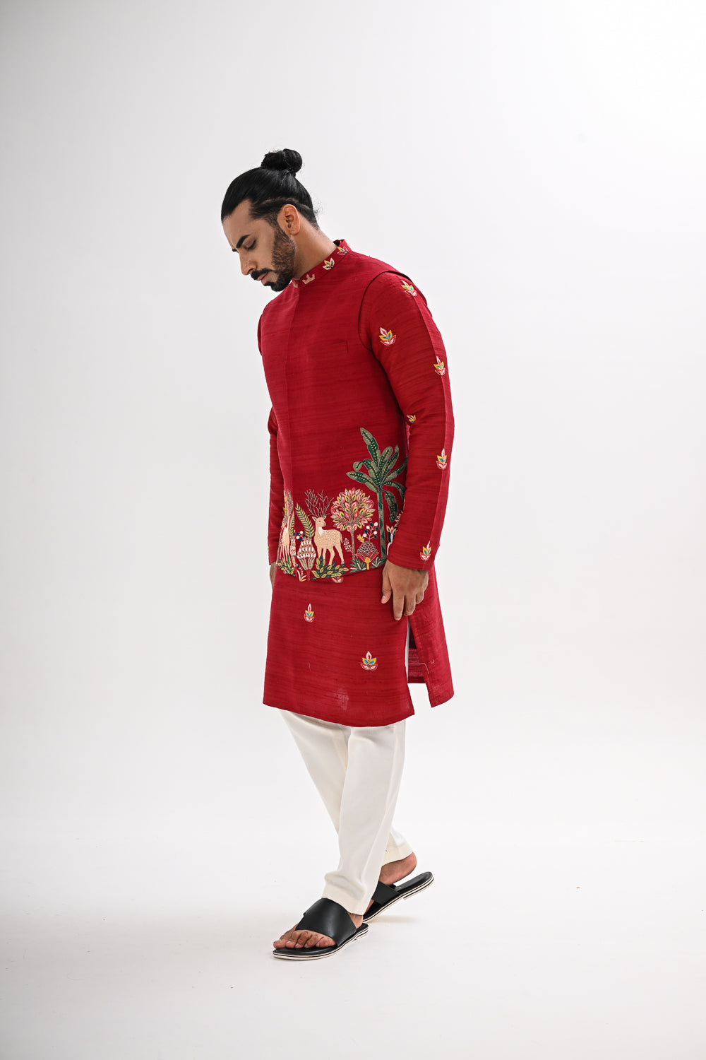 LAAL AANGAN NEHRU JACKET SET