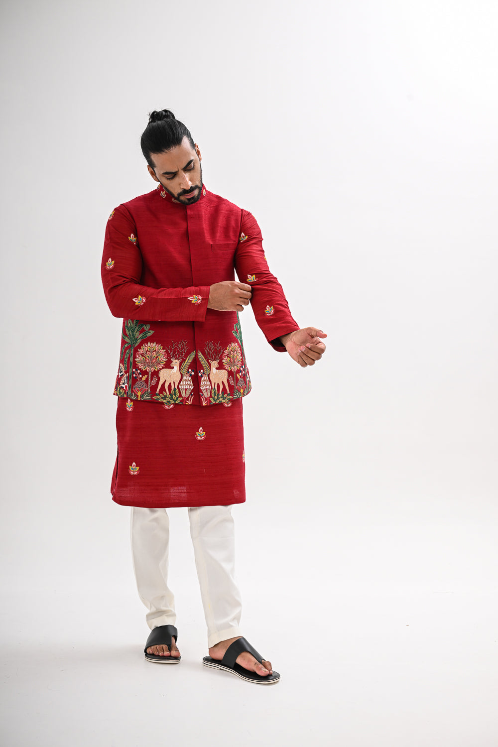 LAAL AANGAN NEHRU JACKET SET